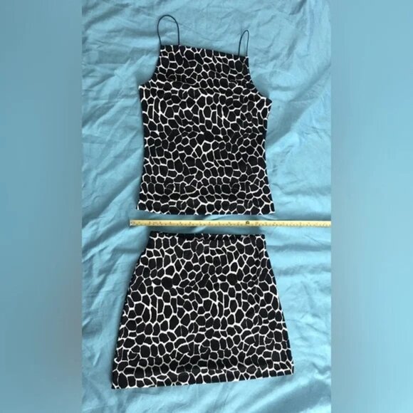 90’s A byer black/white giraffe print top/skirt, looks like a dress when on. - Picture 3 of 4